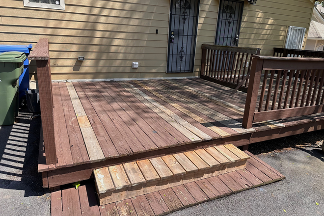 Deck - Dargan Place in southwest Atlanta