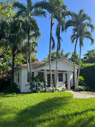 House - Private Cottage in South Miami Rental