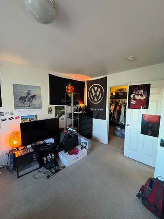 Bedroom - Montclair Court Condominiums