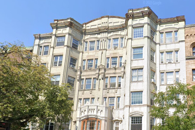 Call call or text Arezou at 617-584-7817 - Great 3 bed 1.5 bath close to NEU, Berklee, CONS. with heat and hot water inc.!! Condo