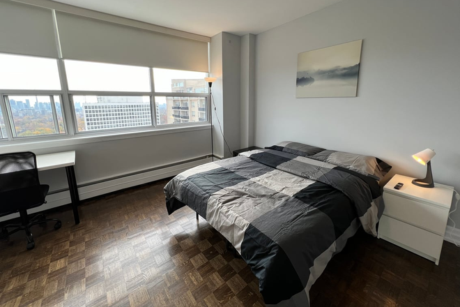 Master Room - Bedroom - Fully Furnished Private Rooms | Annex Near Spadina Station & UofT St. George