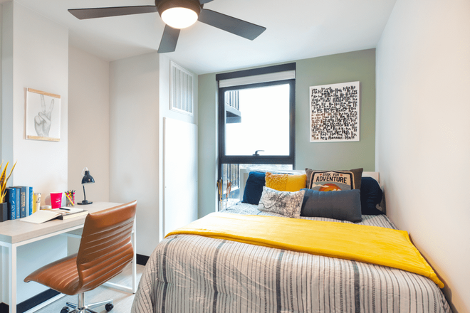 Bedroom - Hub State Street Apartments