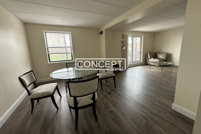 610-223 - [8/1 move-in] Huge 3 beds 2 baths accross Northeastern [no broker fee]