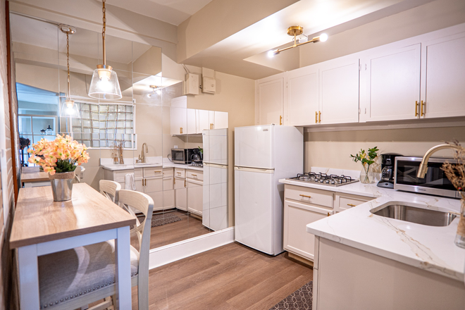 Kitchen 1 - 1 Bed/Studio! Walk to Harvard Sq. Heat Included on Memorial Dr. Amazing Location! Apartments