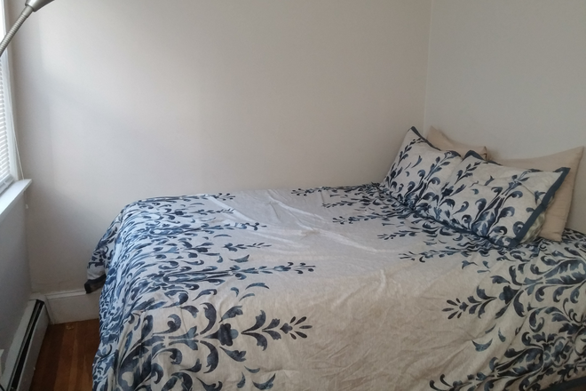 1 - SEPT 2026 - Beautiful Cambridge 2 split bed / 1 bath, Student OK, No Broker Fee! Apartments