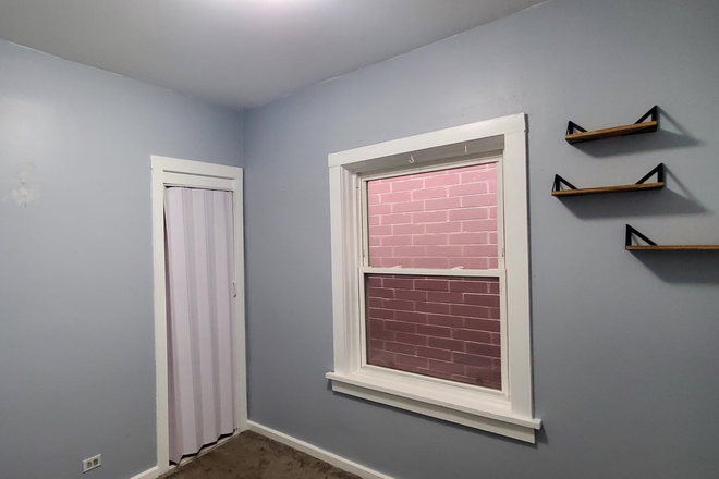 Bedroom 1 - Looking for 2 roommates for our 3 bed 1 bath apartment. $670.65 per month Per Head
