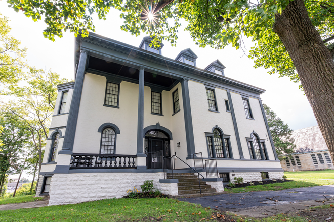 The Mansion Exterior - The Mansion Rental