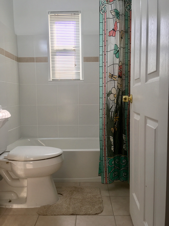 bathroom - Large Furnished Bedroom in Friendly Co-living House