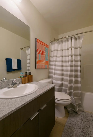 bathroom - The Retreat Townhome