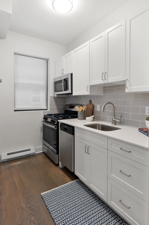 - - Fenway 2-Bedroom – Walk to Emerson Apartments