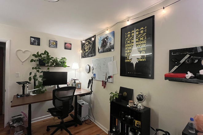 Bedroom for rent - Single Room in Private Home