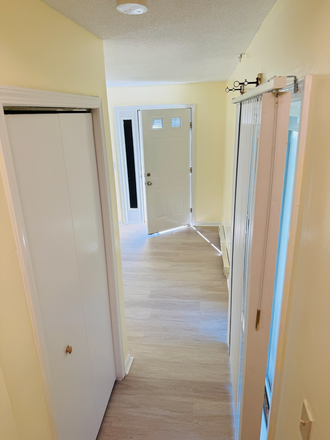 hallway - 2 Bedrooms-Townhouse for Rent In A Quiet Area In Waterbury