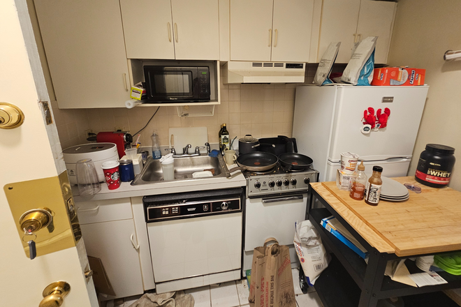 a - CUTE STUDIO Condo