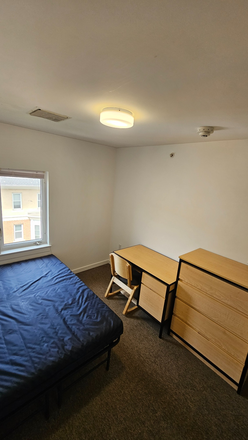 Bedroom - Summer Lease Transfer at SCC6 [4 Beds/2 Baths] Apartments