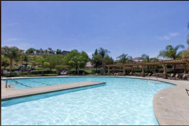 Community pool - Private Room for Rent La Sierra Gated Community House