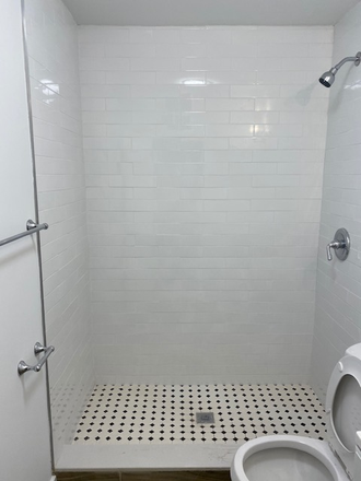 Shower - Private Studio for Rent. Apartments