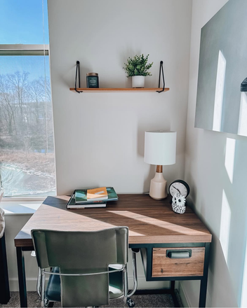 Desk - Tempo Apartments