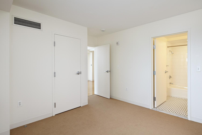Bedroom (unfurnished) - One Western Ave (OWA) July Sublease Apartments