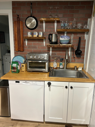 kitchenette - STUDIO B House