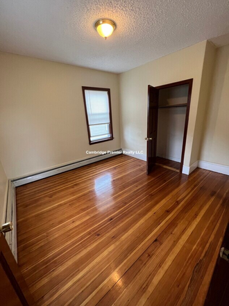 available bedroom - 3 bedroom union square Apartments