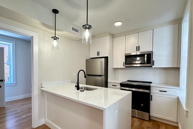 Call NOW for showings! 617-236-8600 - NORTH MARGIN ST - *NO FEE* LUXE BRAND NEW RNOVATD 2BR/1BA IN NORTH END FOR *9/1/2026* W/ IN UNIT W/D Apartments