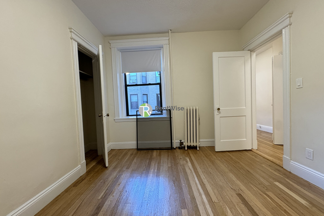 2 - AVAIL NOW-Gorgeous Allston 1 bed, H/HW inc. Student OK! NO FEE! Apartments