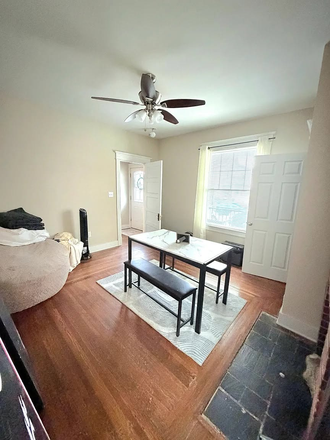 This is from the last tenant. I don't have furnishing yet. - Eden and Oak St Apartments