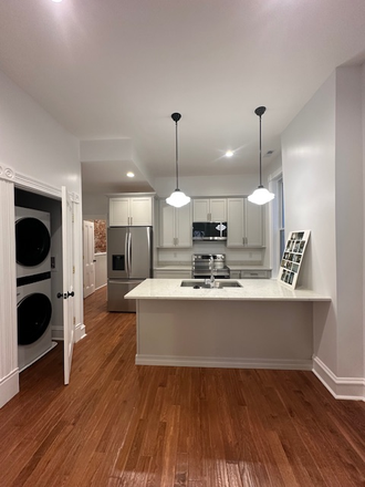 Fully furnished Kitchen, with Laundry - Benton Park Apartment