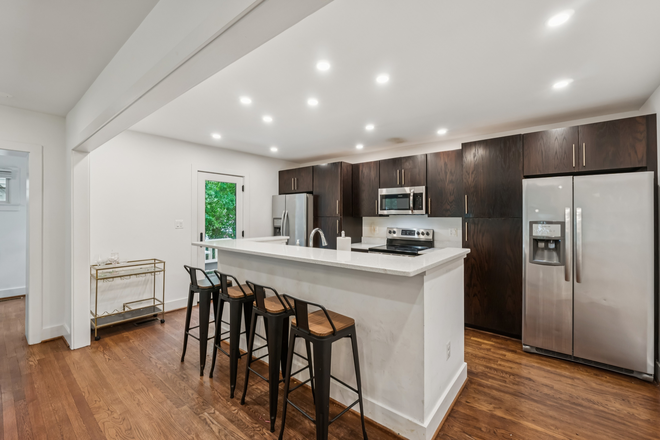 Kitchen - 7209 Dartmouth Ave - Beautiful Modern Home In Old Town, College Park!