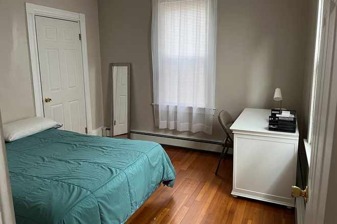 1 Bedroom with bed, nightstand, desk & closet - FURNISHED 2BR. NEAR LONGWOOD Medical Area LOOKING FOR 2 ROOMMATES Condo
