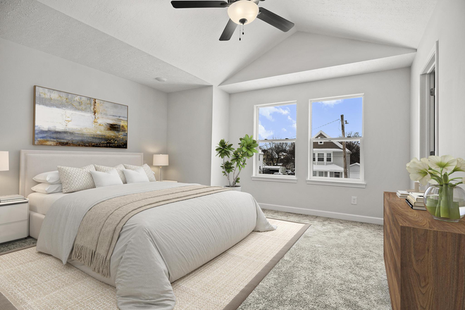 Suite 1 - Includes Private Bathroom and Two Walk-in Closets - Cleveland Clinic and Case Western - Luxurious Private Suite House