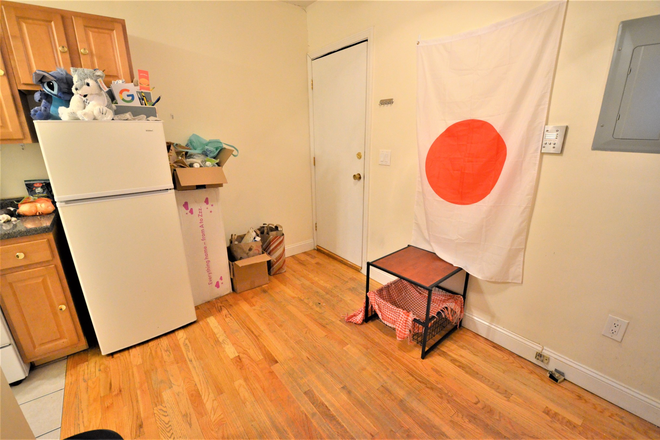Kitchen - Must See! Excellent 1 Bed Split / 1 Bath on Haviland St — Avail 9/1/26 · Text/Call 385-722-7303 Apartments