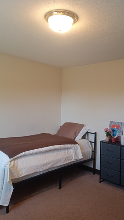 Bedroom - $560 Private Room Lease Transfer / Sublet Amherst Housing - Lantern Court Apartments