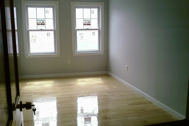 Bedroom - *NO BROKER FEE* NEWLY RENOVATED 4 BEDS/ 2 BATHS Apartments