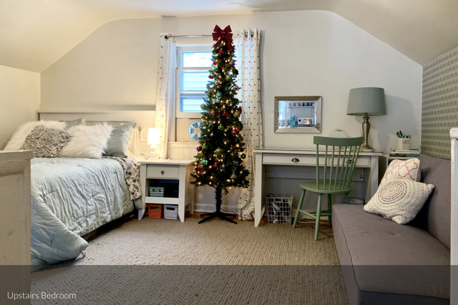 Bedroom - Lofted Room on Stoddard Ave