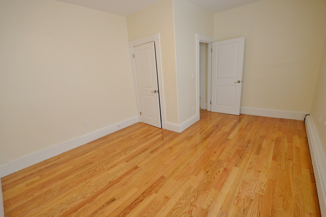 . - 4BED 2BA on Brookline St Avail 9/1 Apartments