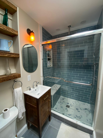Bathroom 1 - Beautiful 4Br/2.5Ba Furnished Townhouse - No fee! - Available July 1st