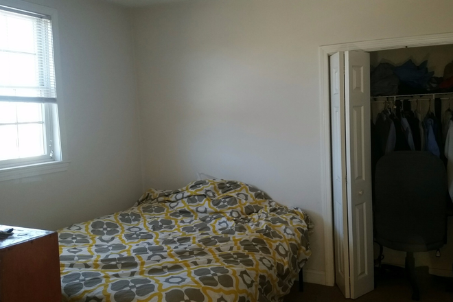 1 - Brighton Studio | Heat Included | Dogs Welcome Apartments