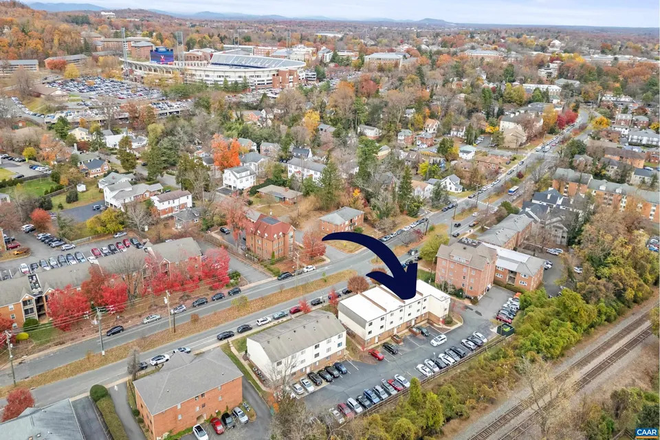 Apartment location on JPA. - 2100 Jefferson Park Ave APT 11