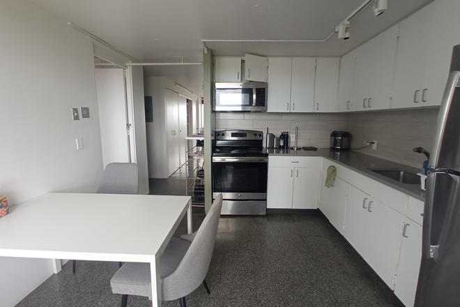 Kitchen - Peabody Terrace - Looking for female roommate. Apartment  close to HBS, SEAS, HKS