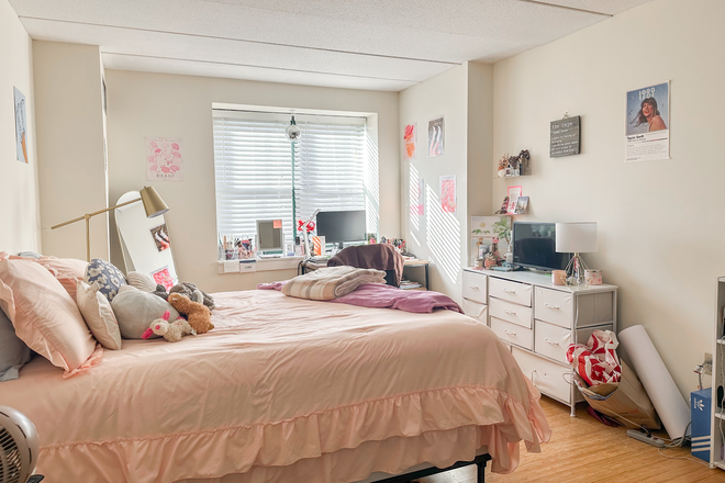 Bedroom - Renovated Three Bedroom at 3 Douglass Park