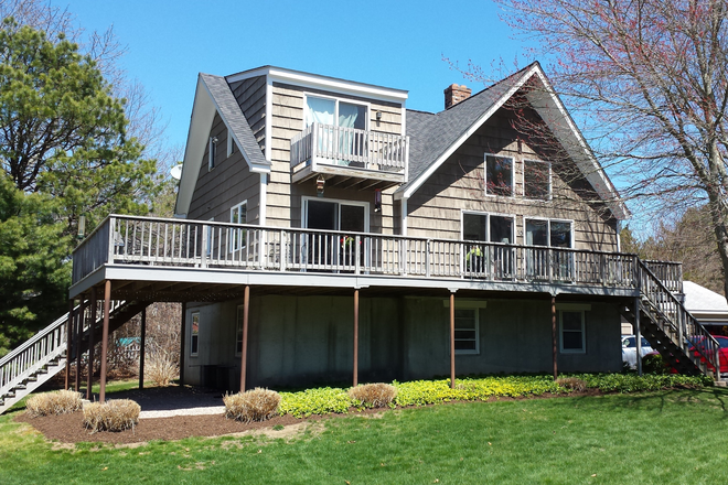 Front View (from street) - RSVP Beach House