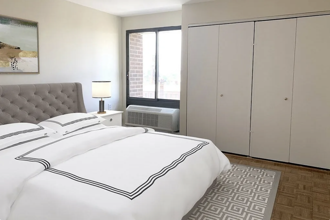 Bedroom - Spacious apartment between Harvard Square and Central Square