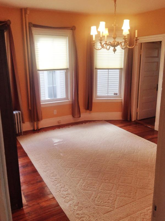 image 2879177 - Beautiful 4 bedroom apartment you won't want to miss!