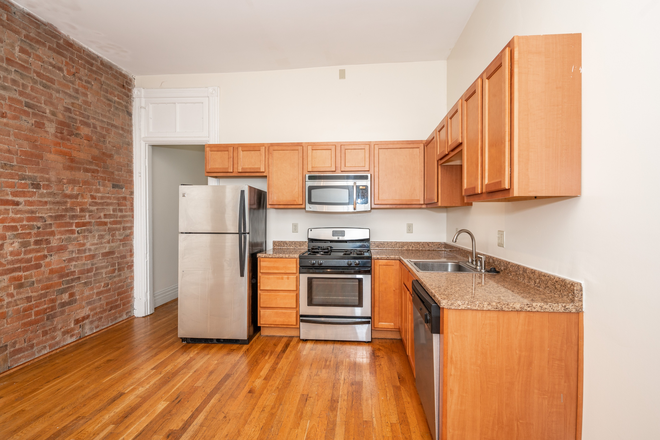 Kitchen - 2718-2726 Van Street