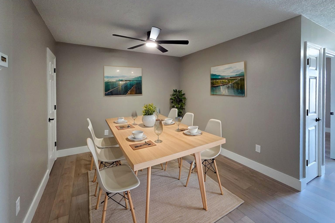 Staged Dining Area - 3BR / 2BA Fully Renovated Condo