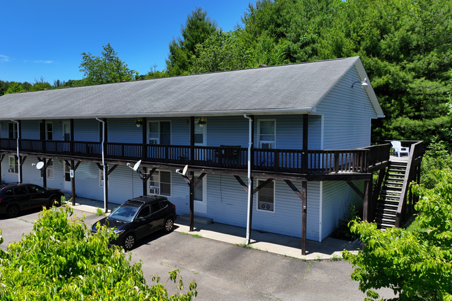 7879 Building - Riverview Apartments