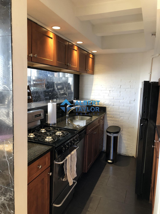 Kitchen - PENTHOUSE ALERT! 3BEDROOM/3BATHROOM w/ Easy Commute to MCPHS