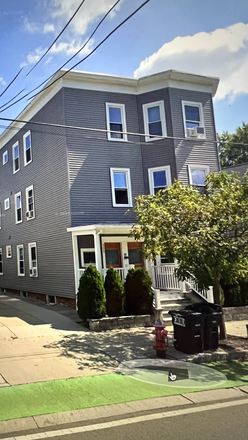 . - Large and sunny 4 bedroom, 2.5 bathroom with in-unit laundry