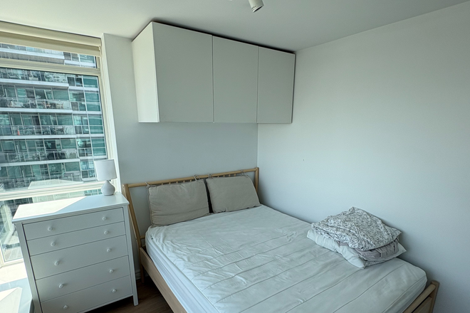 Standard Bedroom - Liberty Village Co-living - Skyline Views Condo